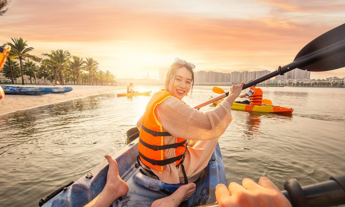 Chèo thuyền Kayak